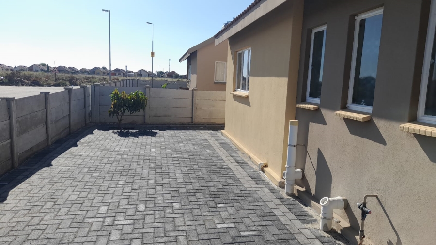 4 Bedroom Property for Sale in Freedom Park North West